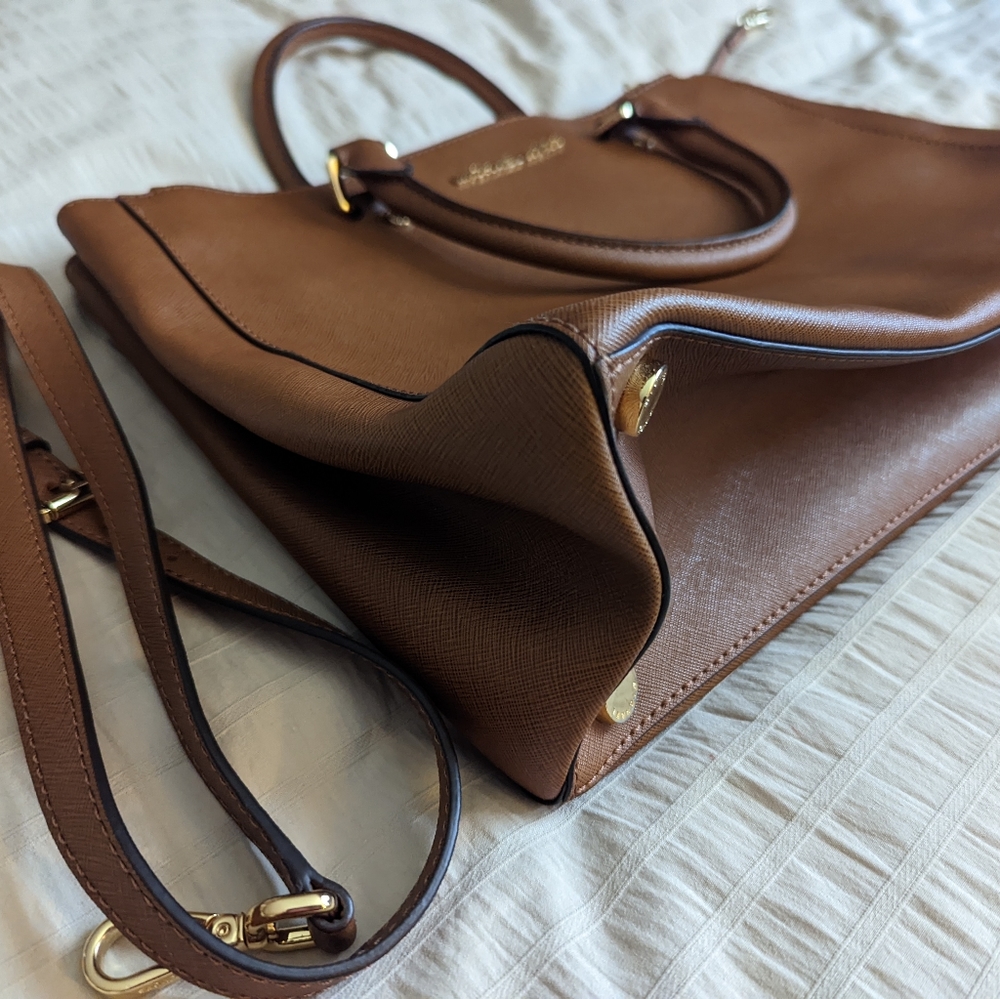 MK Purse